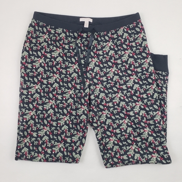 LC Lauren Conrad Holiday Holly Berry Pajamas Set Women's Size Medium - Picture 5 of 13